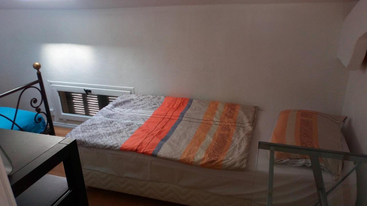Crew Lighthouse Hostel Antibes Luaran gambar