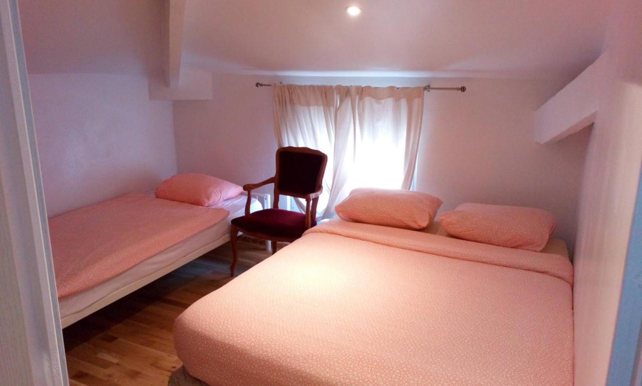 Crew Lighthouse Hostel Antibes Luaran gambar