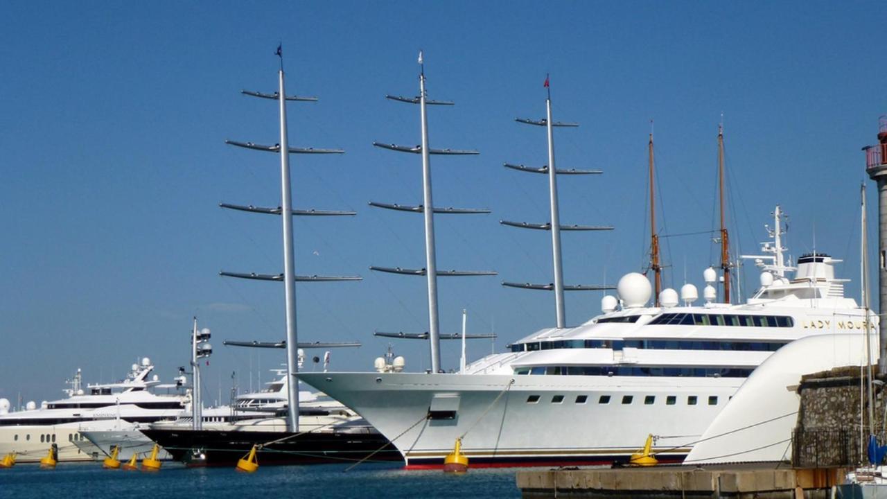 Crew Lighthouse Hostel Antibes Luaran gambar