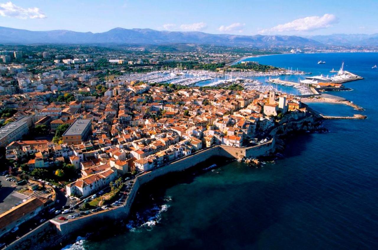 Crew Lighthouse Hostel Antibes Luaran gambar