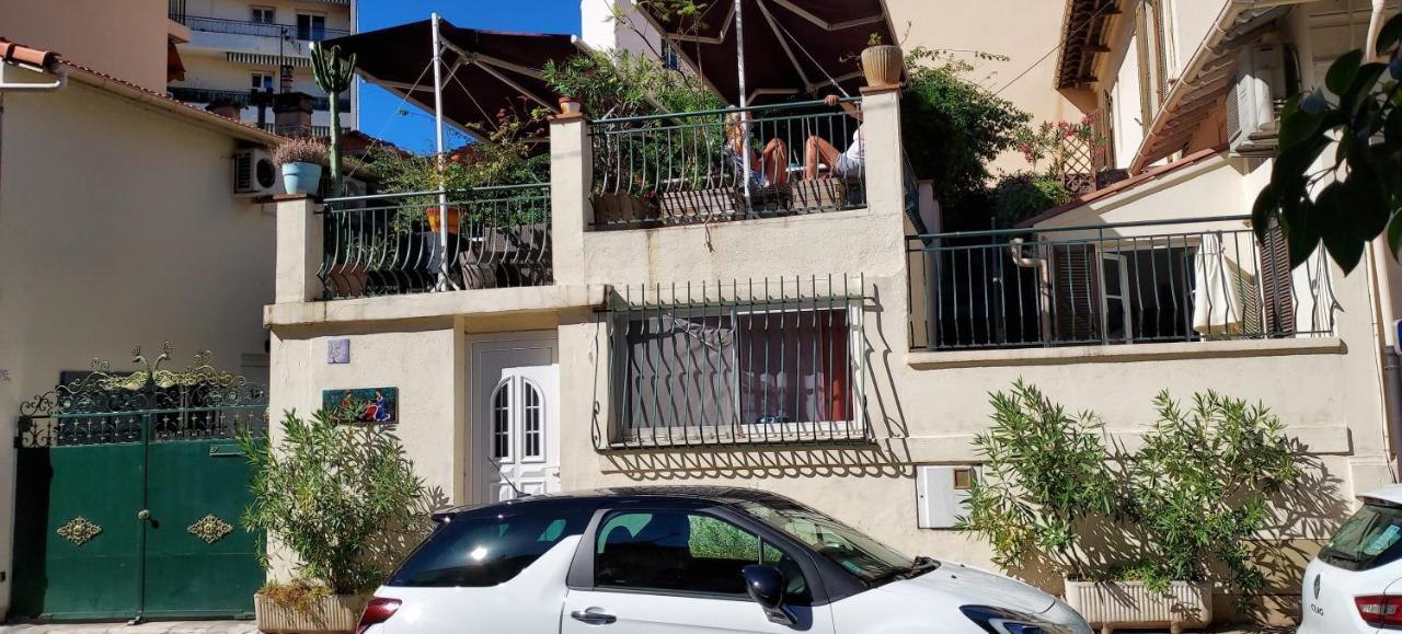 Crew Lighthouse Hostel Antibes Luaran gambar